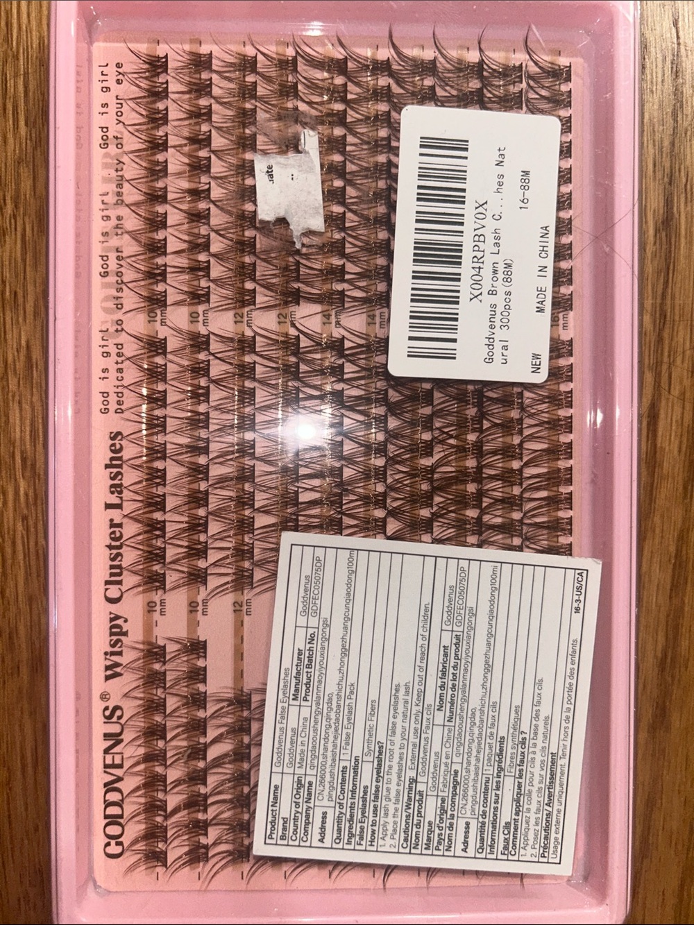 VENUS Wispy Cluster Lashes - Brown NWT